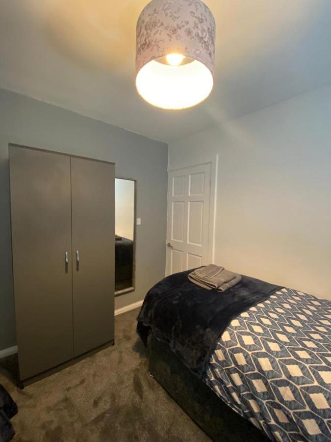Cosy 3 Bedroom House, Free Parking & Wifi Nottingham Exterior foto